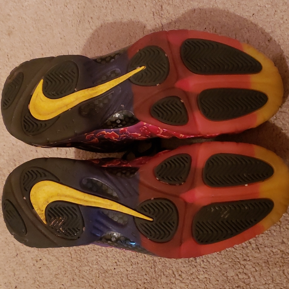 Asteroid foamposite sneakers - Picture 10 of 15